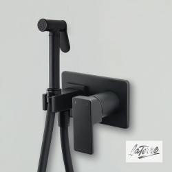 La Torre Profili Flush Mix, Επίτοιχο Σετ Μπιντέ με Ανάμιξη, Black Mat La Torre Profili Flush Mix, Επίτοιχο Σετ Μπιντέ με Ανάμιξη, Black Mat