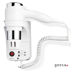 Geesa, Σεσουάρ μαλλιών 3 ταχυτήτων, 1600W, με πρίζα για ξυριστική μηχανή, Λευκό Geesa, Σεσουάρ μαλλιών 3 ταχυτήτων, 1600W, με πρίζα για ξυριστική μηχανή, Λευκό
